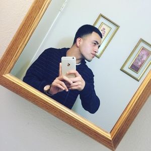 Meet your Posher, Victor