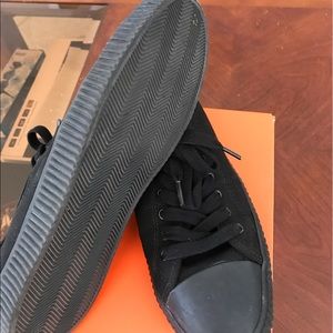 H&M converse style Sneakers