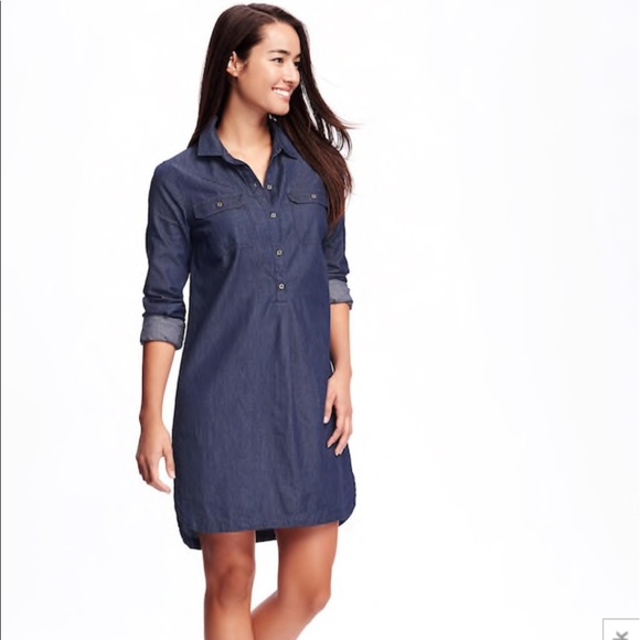 Jean Dress Chambray in stores now - Picture 3 of 5
