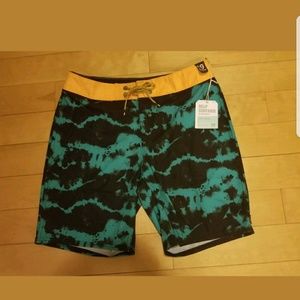 Reef board shorts. Brand new. Size 33.