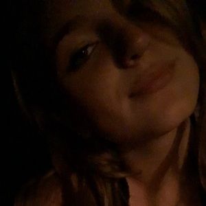 Meet your Posher, Shan