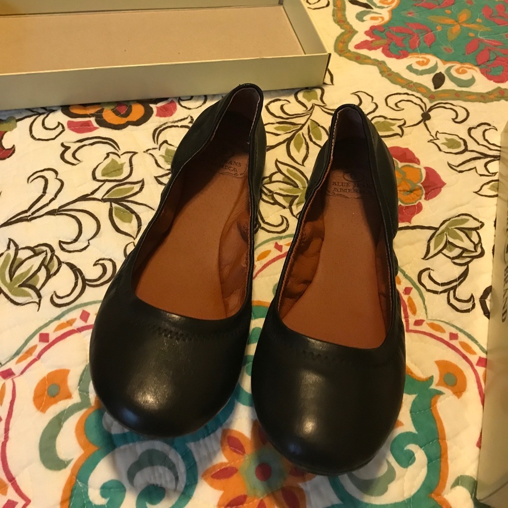 Lucky Brand flats