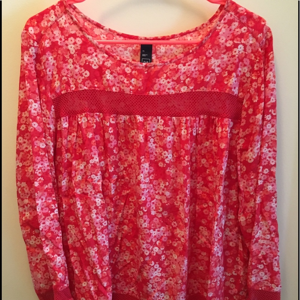 Pink floral top