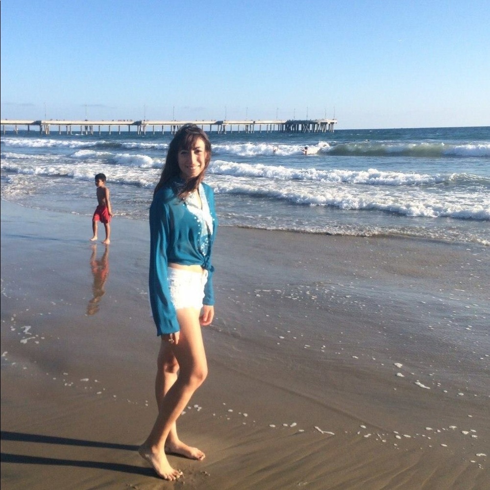 Meet your Posher, Daniela