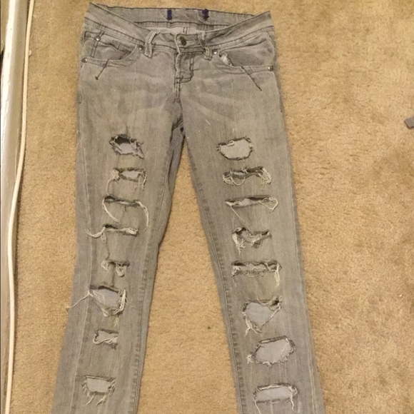 Gray destroyed Miley Jeans - Picture 3 of 4