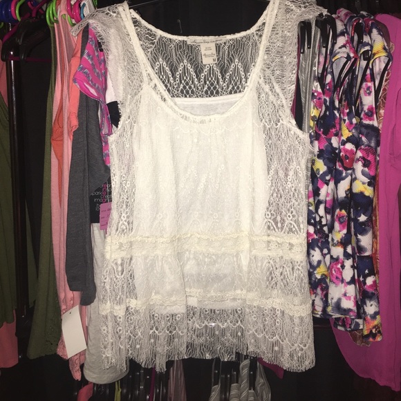 NWOT American Rag Sz M White Lace Top 💜 - Picture 1 of 5