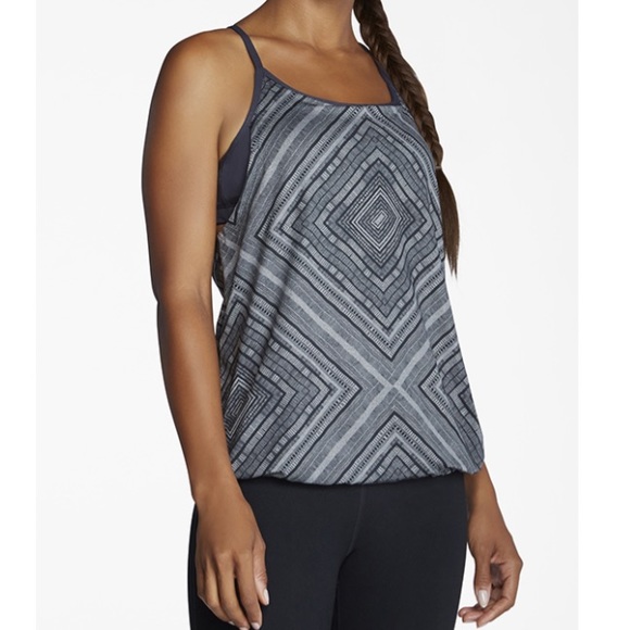 Fabletics Tops - SALE NWT Fabletics Norwalk Tank