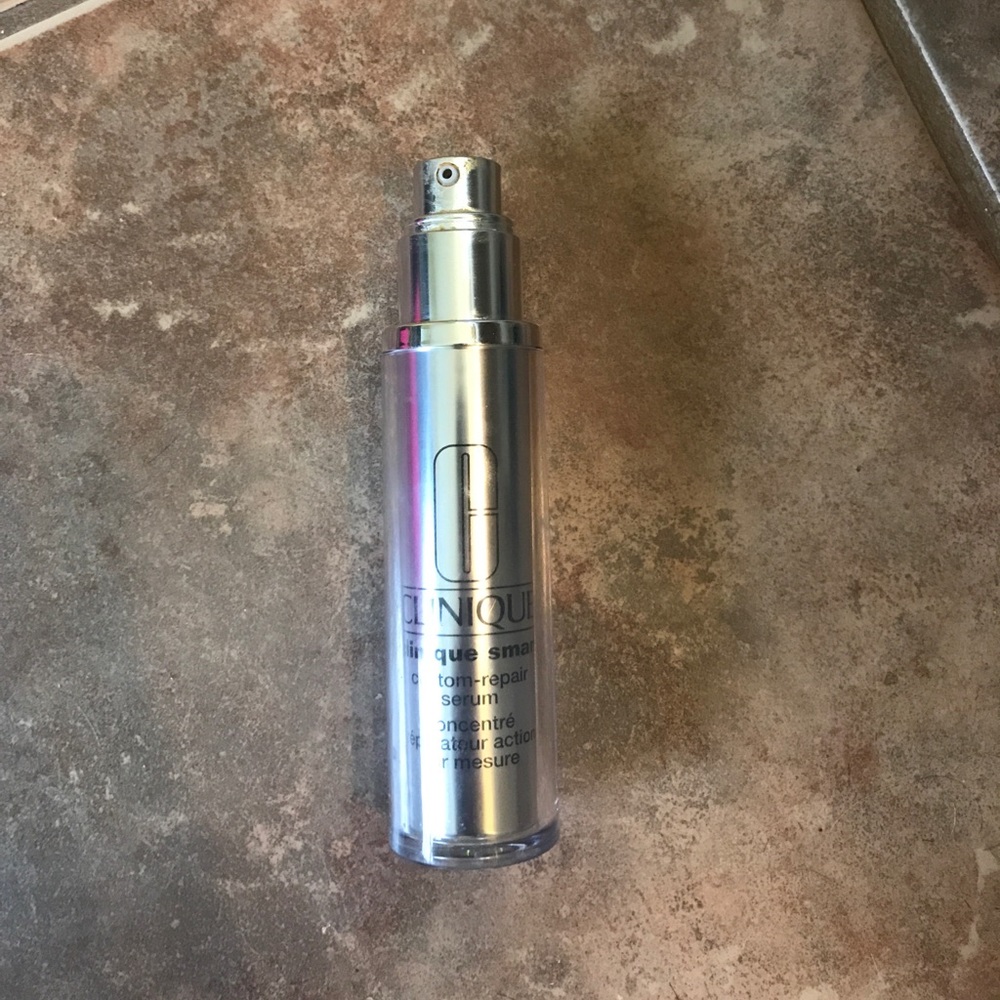 Clinique  smart custom repair serum