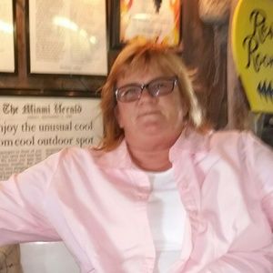 Meet your Posher, Melanie