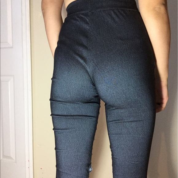 Tight Highrise Comfy pants - Picture 3 of 4