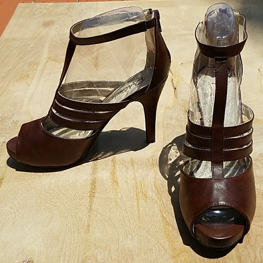 Red Circle Cici Brown T-strapped stilletto heels