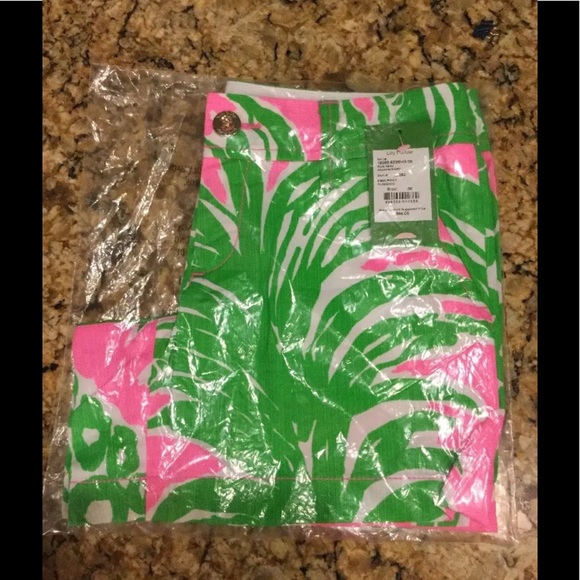 Lilly Pulitzer Pants - NWT Lilly Pulitzer Callahan Short 00