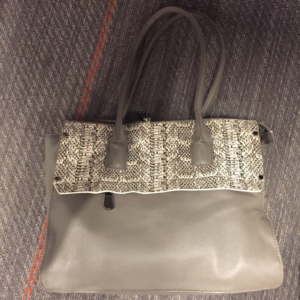 Kenneth Cole Genuine Leather Tote