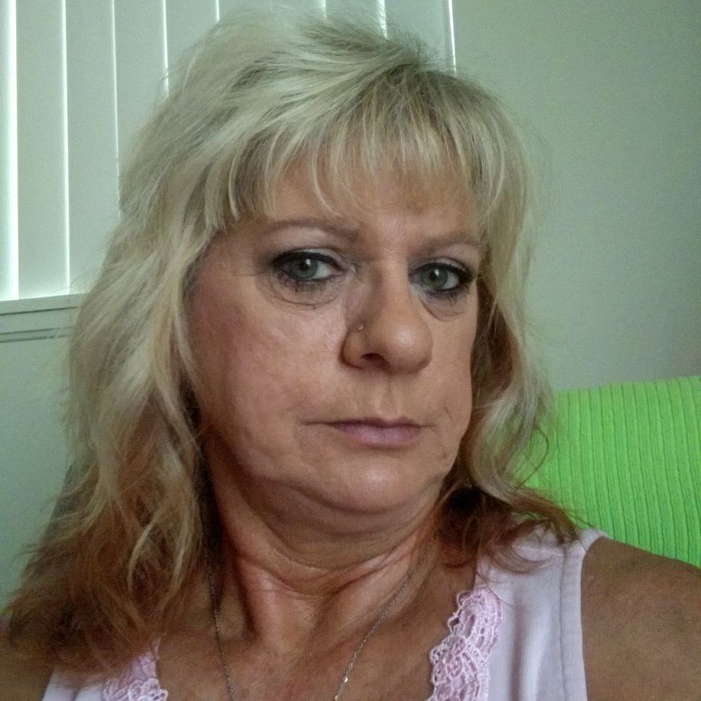 Meet your Posher, Stacey