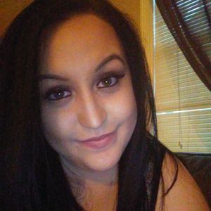 Meet your Posher, Eva