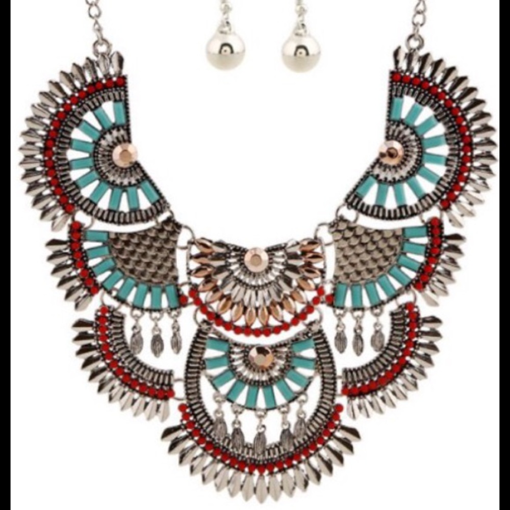 LABOR DAY SALE💥💥💥RETRO BIB NECKLACE