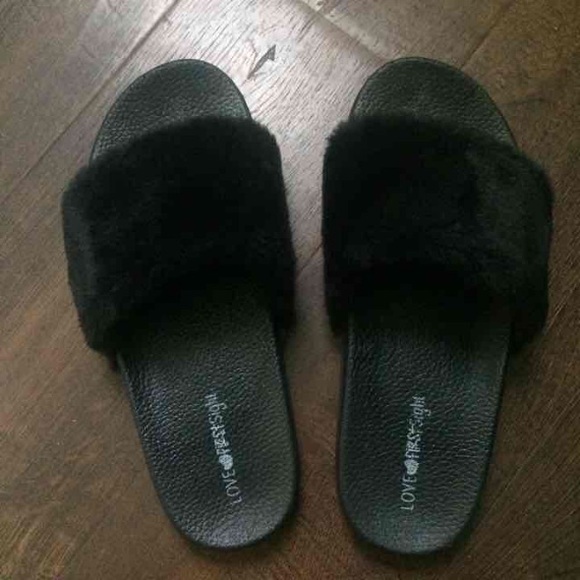 Black Fuzzy Sandals - Picture 1 of 1