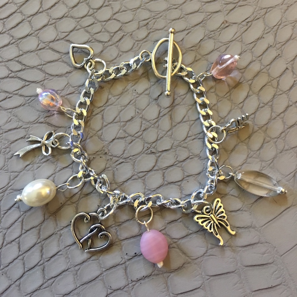 Love charm bracelet