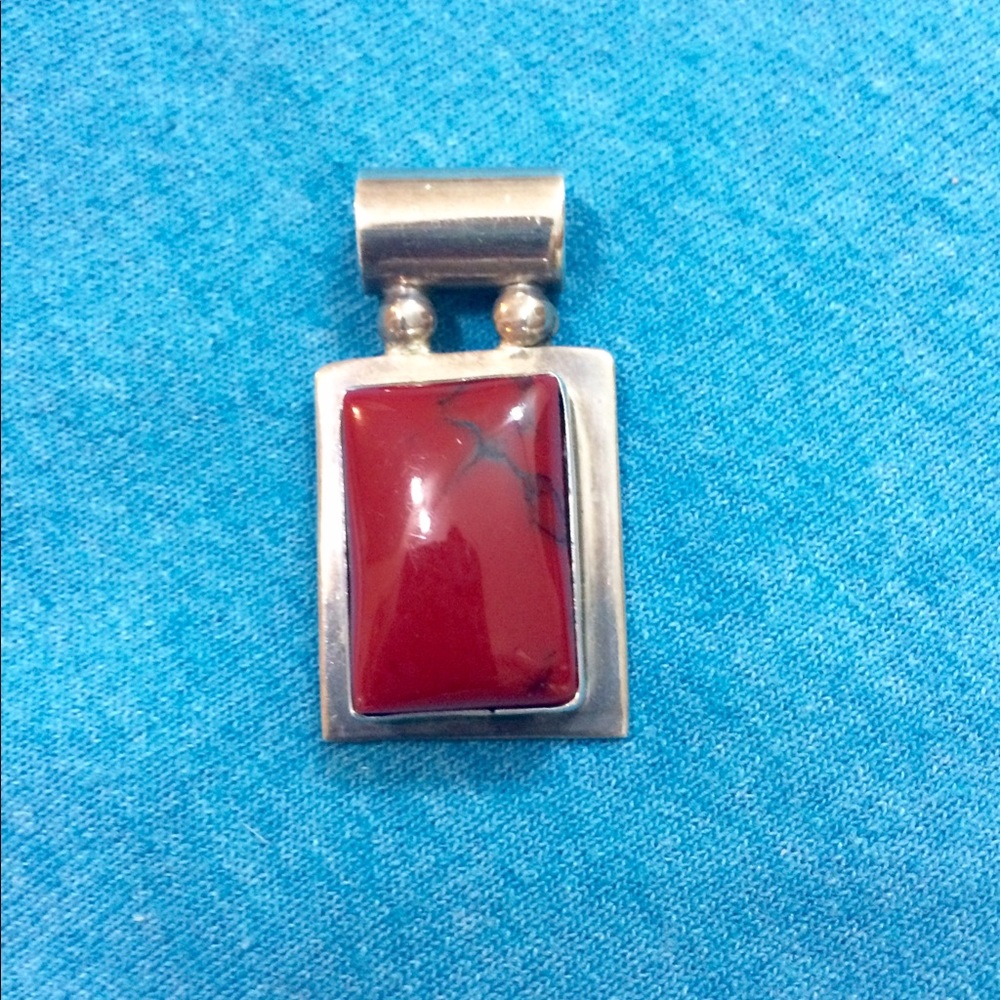 Sterling silver pendant with red jasper stone