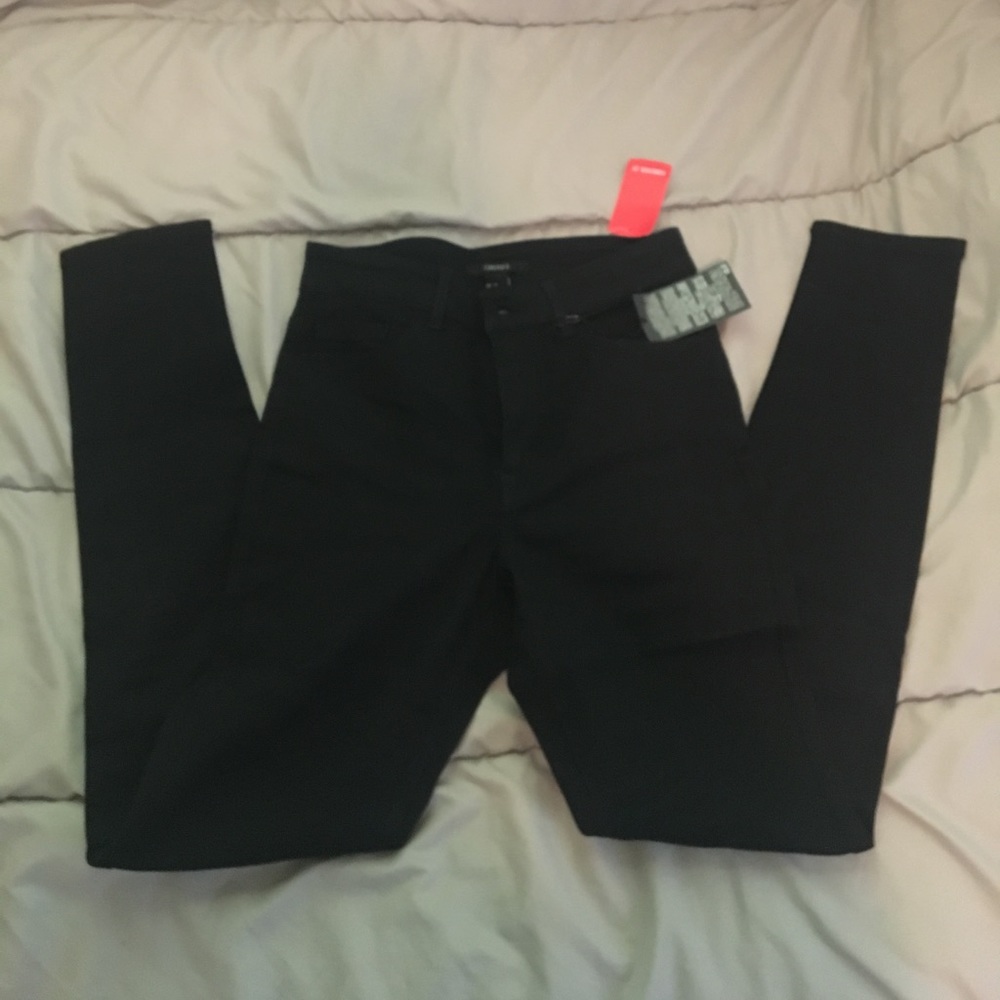 Black skinny jean