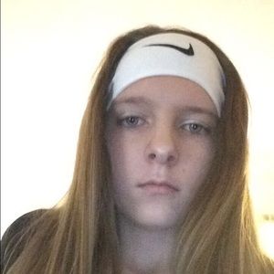 Meet your Posher, Kelli