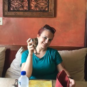 Meet your Posher, Sarah