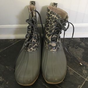 Sperry Duck Boots!!