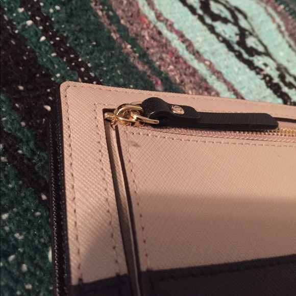 Black and grey Stacy Kate spade wallet - Picture 4 of 5