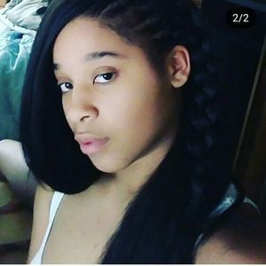 Meet your Posher, Devine