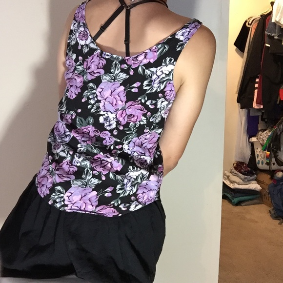 Floral Tank Top - Picture 2 of 4