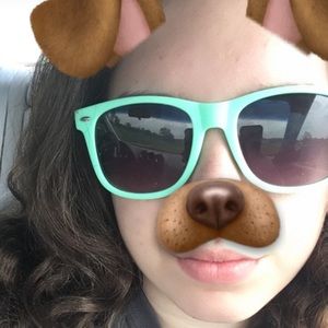 Meet your Posher, Michaela