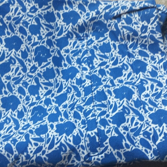 *Old Navy Pixie Ankle Flower Pants* - Picture 7 of 8