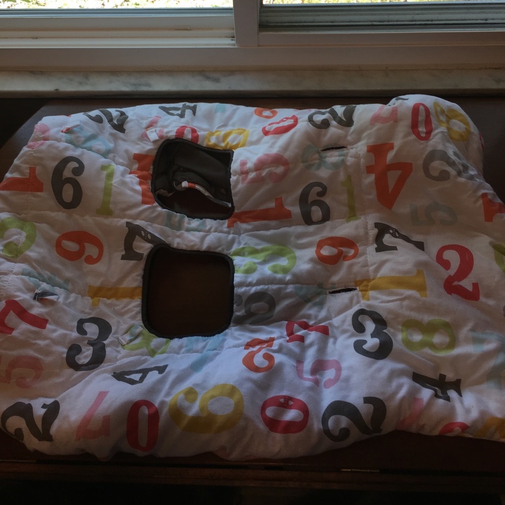 Infantino shopping cart cover used