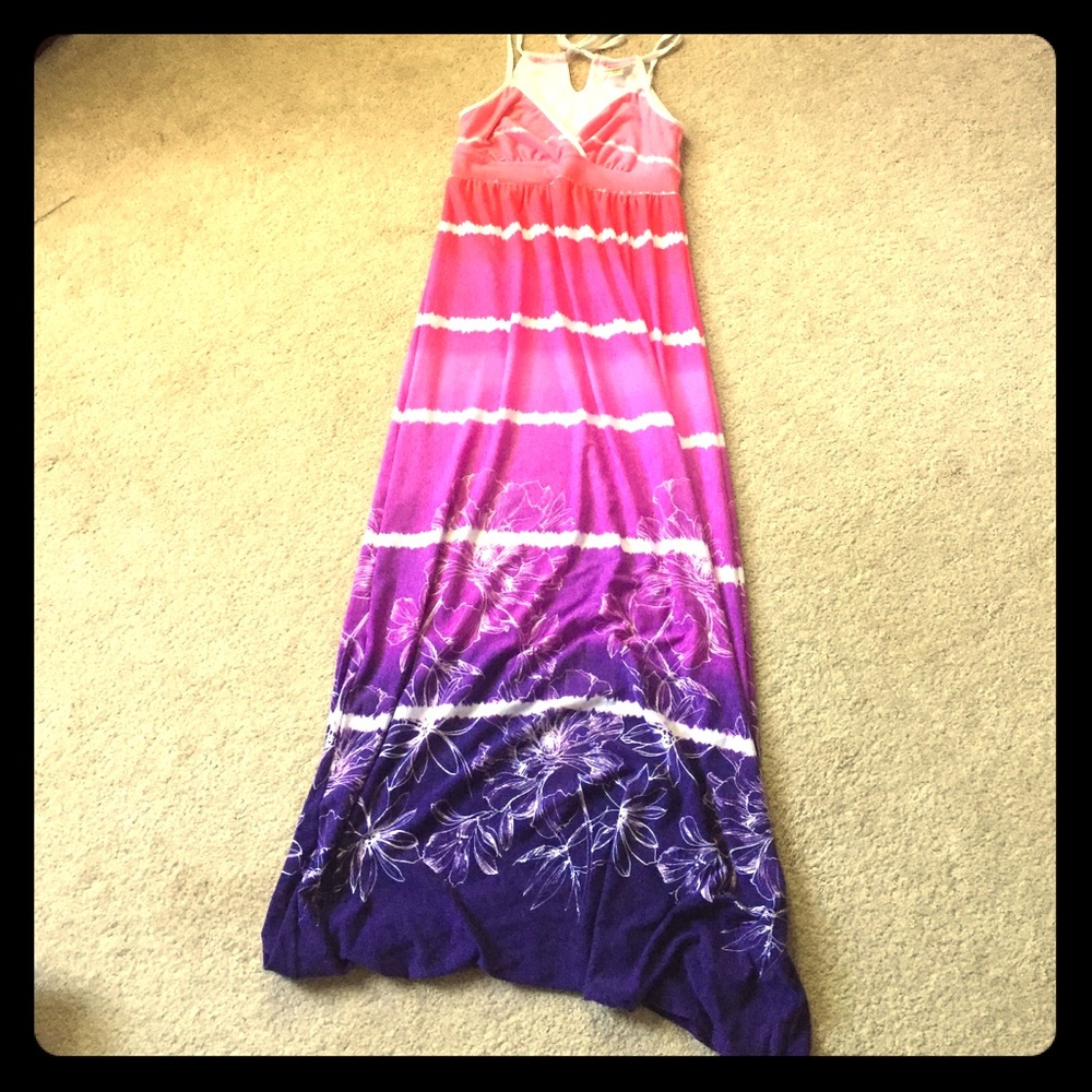Cute Maxi Dress- Size XS