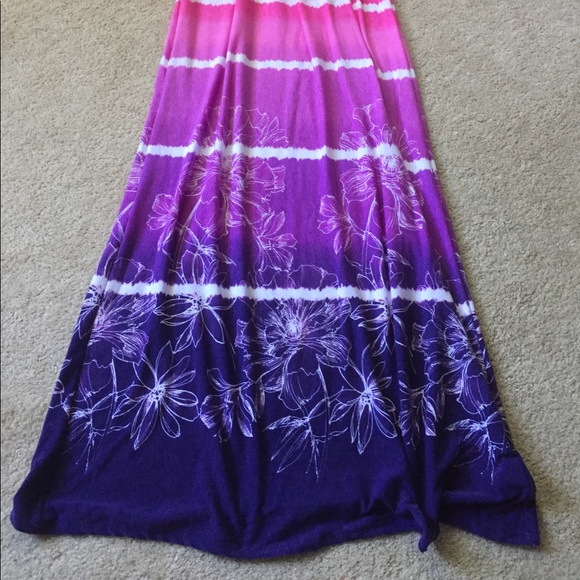 Cute Maxi Dress- Size XS - Picture 4 of 5