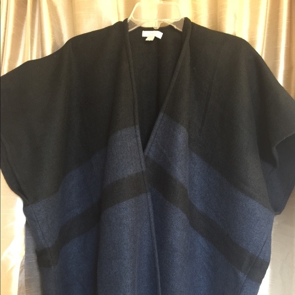 Ann Taylor LOFT Colorblock fringe poncho - Picture 2 of 6