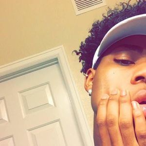 Meet your Posher, Tristan