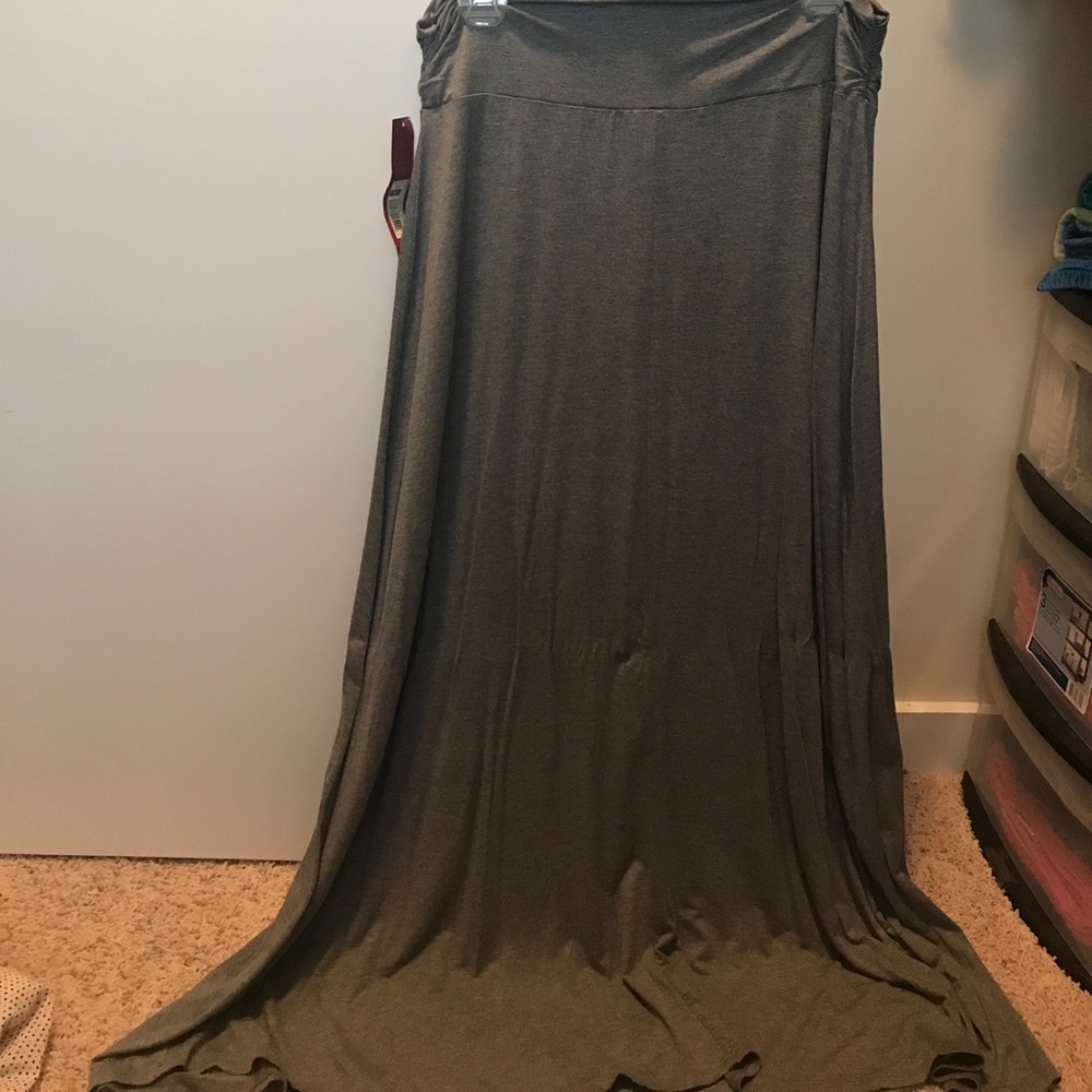 Maxi skirt