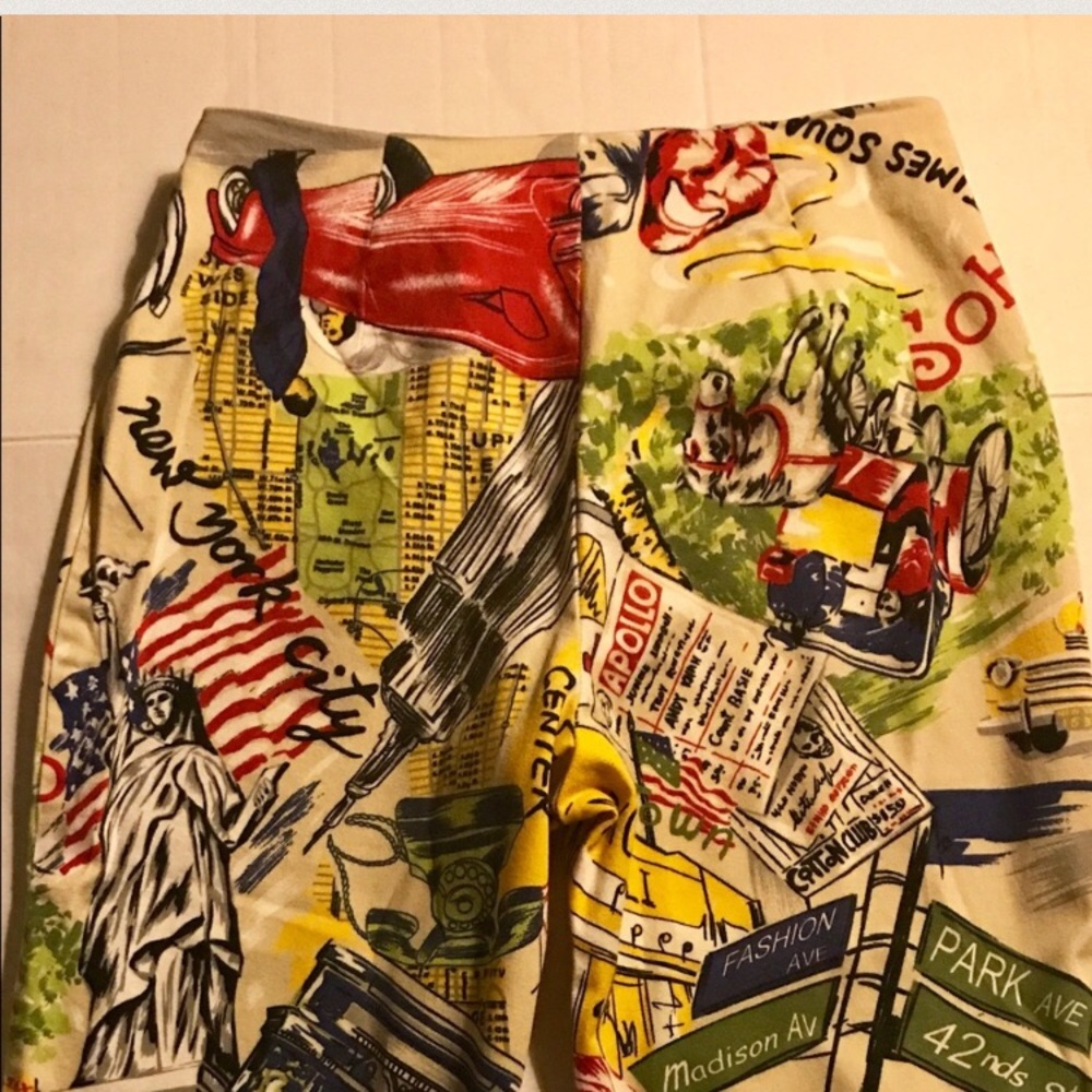 CAPRI ELLEN TRACEY PANT, Size 5, NYC THEMED