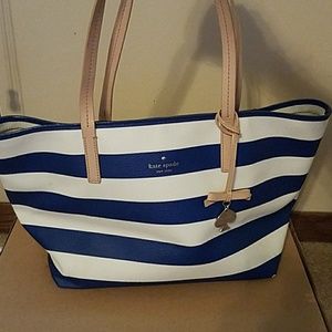 Kate Spade shoulder bag.