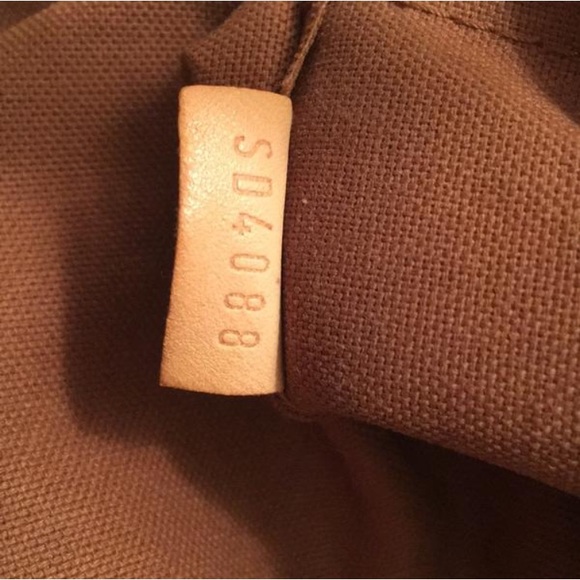 Louis Vuitton Tivoli GM - Picture 5 of 6