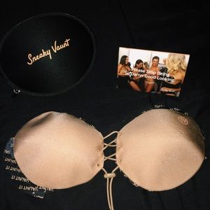 Sneaky Vaunt Strapless Backless Drawstring Bra