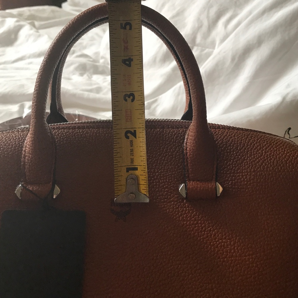⛔️SOLD⛔️MCM BAG - Picture 5 of 7