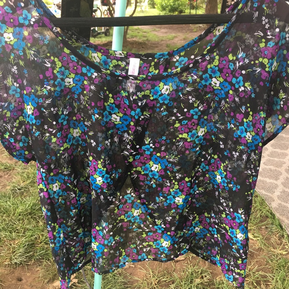 Floral top, Open Back