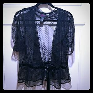 Torrid Black Polka dot short sleeve jacket