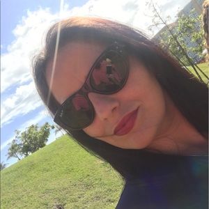 Meet your Posher, Aixa