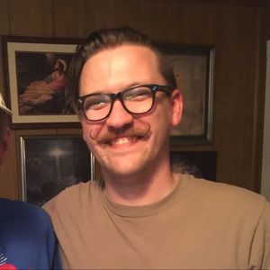 Meet your Posher, Jonathan