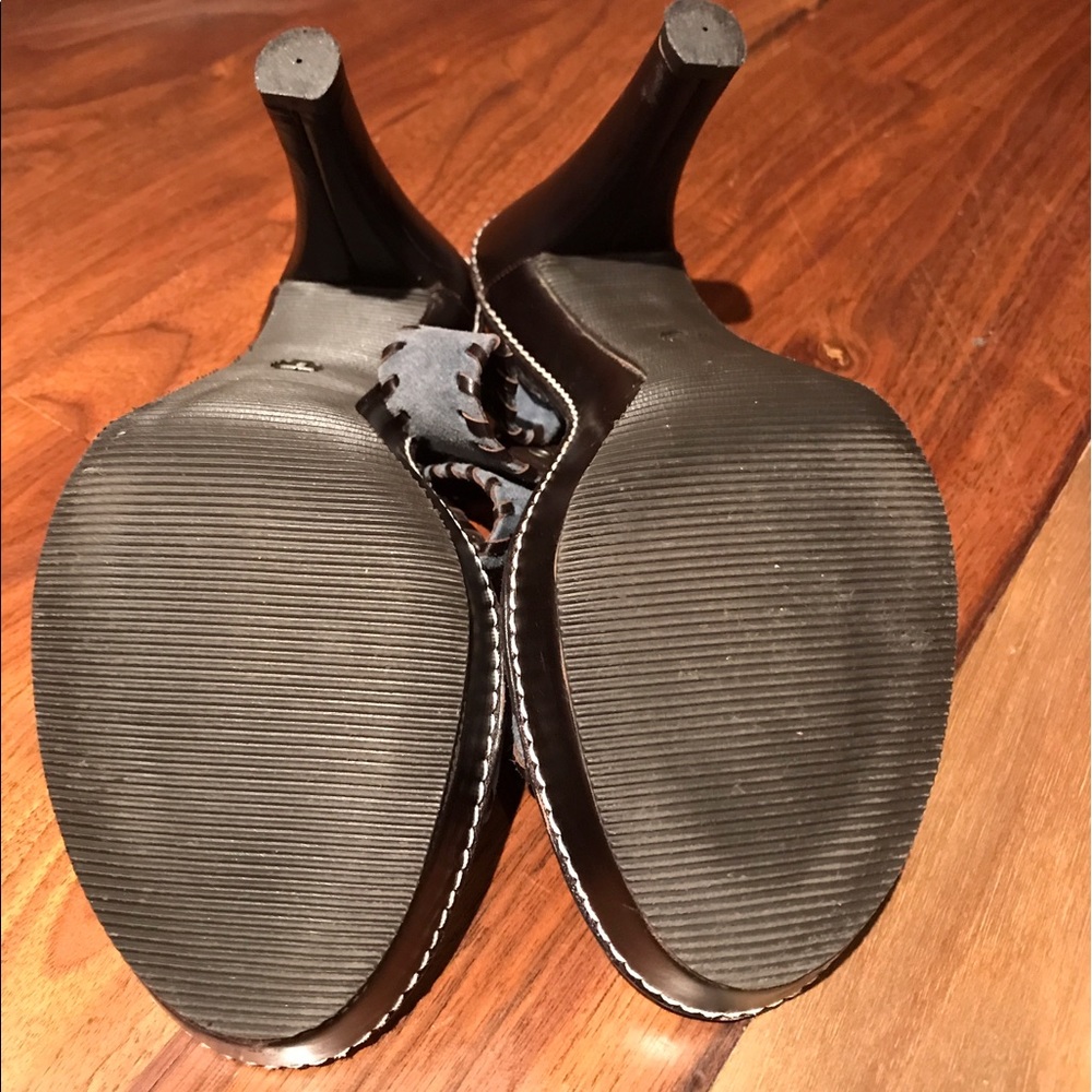 ‼️SALE‼️Final price💲Coach Kendra heels, W7 - Picture 5 of 6