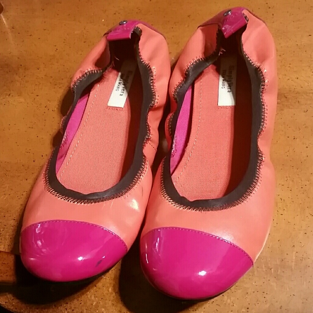 Vera Wang flats