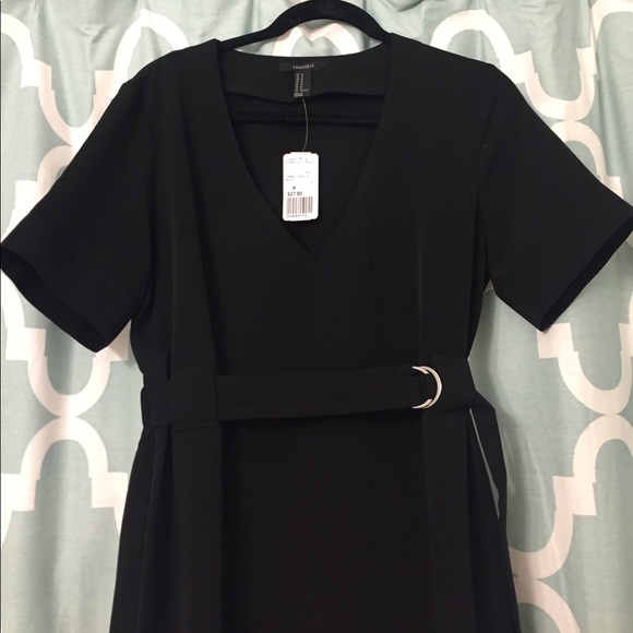 Black V Neck Dress - Picture 2 of 4